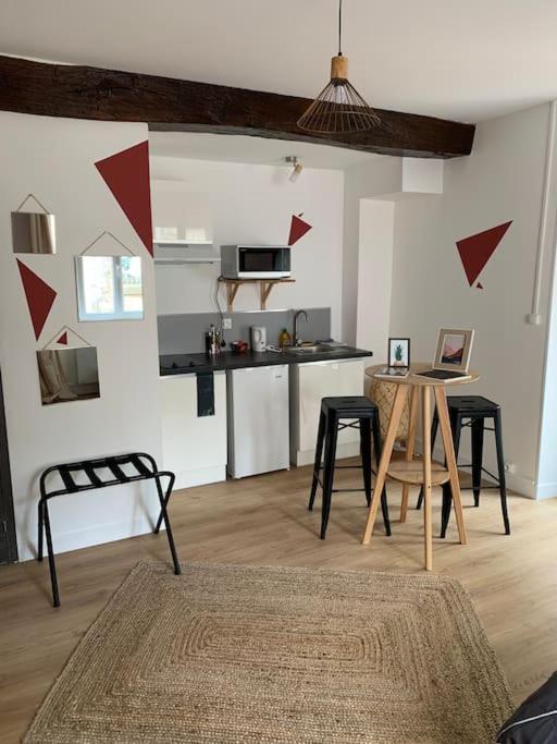 Le Terracotta : Au Coeur Du Centre Historique Apartment Dijon Bagian luar foto